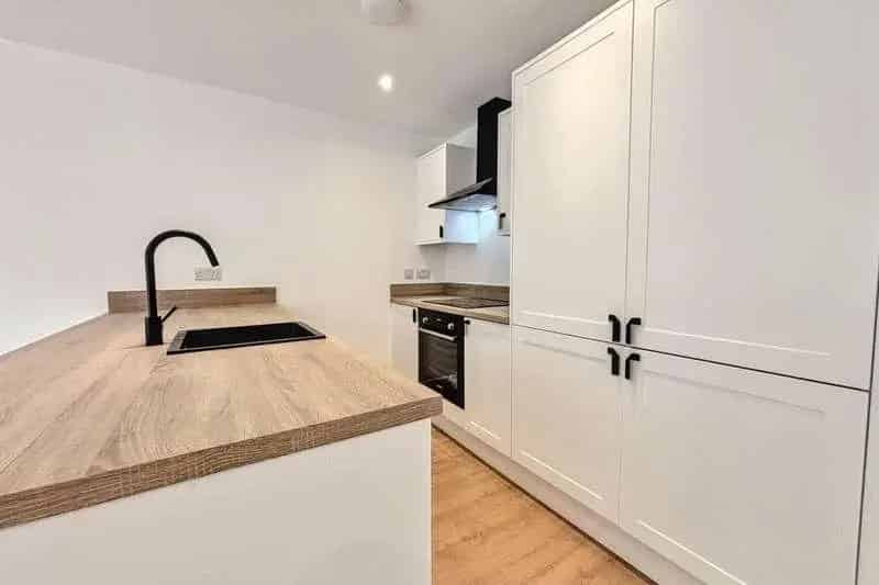 1 Bed Flat for Sale in Weymouth Near Beach