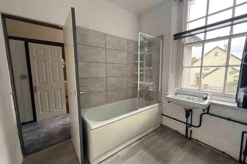 Flat For Rent , Taunton, England
