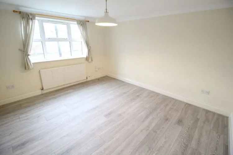 2 Bedroom Maisonette for Sale Kenilworth CV8