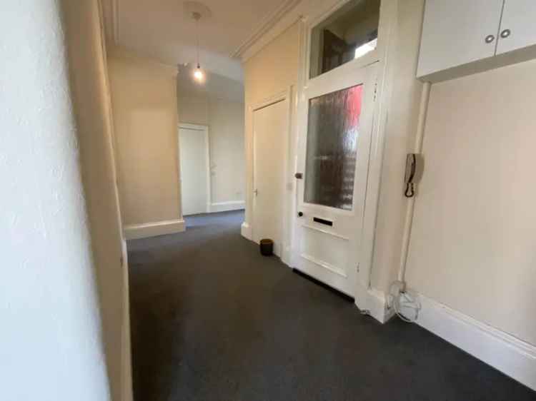 2 Bedroom Flat House to Rent in Glasgow