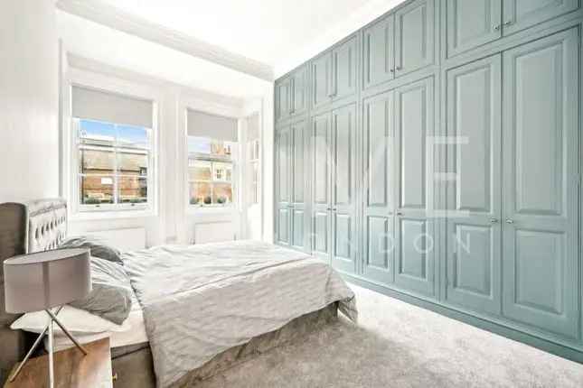 Flat to rent in Green Street, Mayfair, London W1K