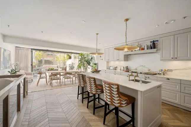 Chelsea Family House 4000 sq ft Refurbished Off Street Parking