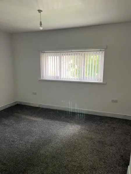 House For Rent in Calderdale, England