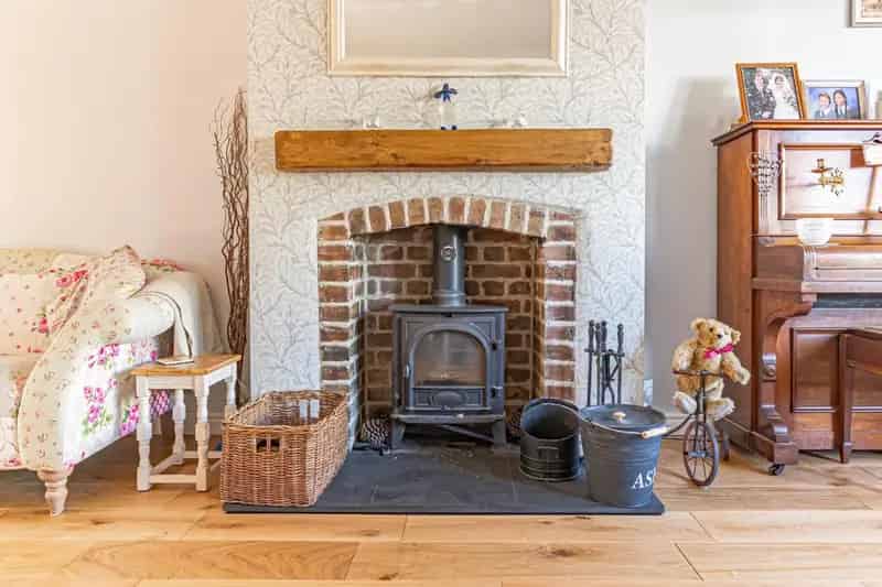 3 Bedroom House For Sale Leighton Buzzard