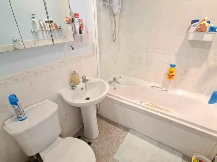 House For Rent in Houghton Regis, England