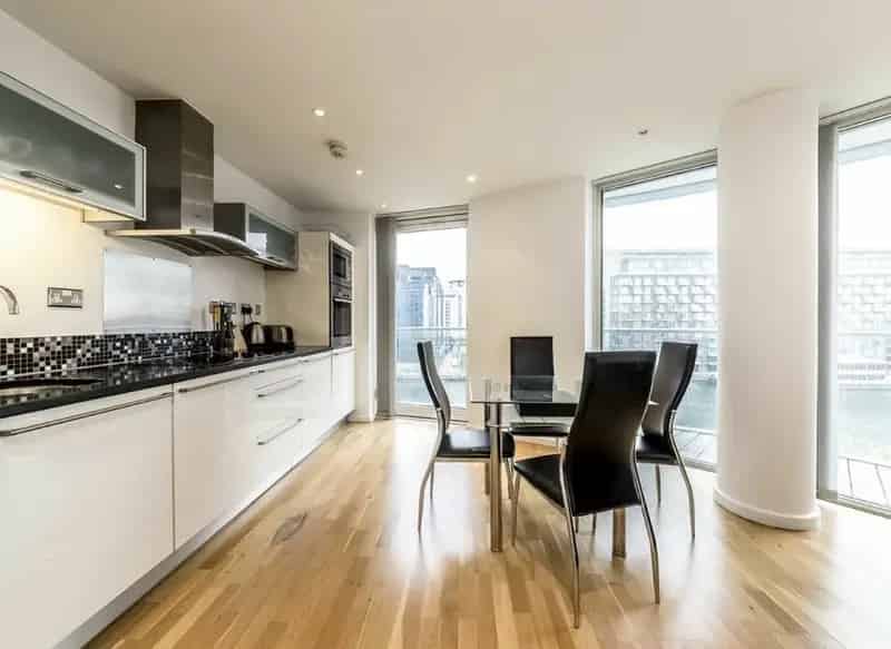 2-Bedroom Dock Facing Apartment South Quay