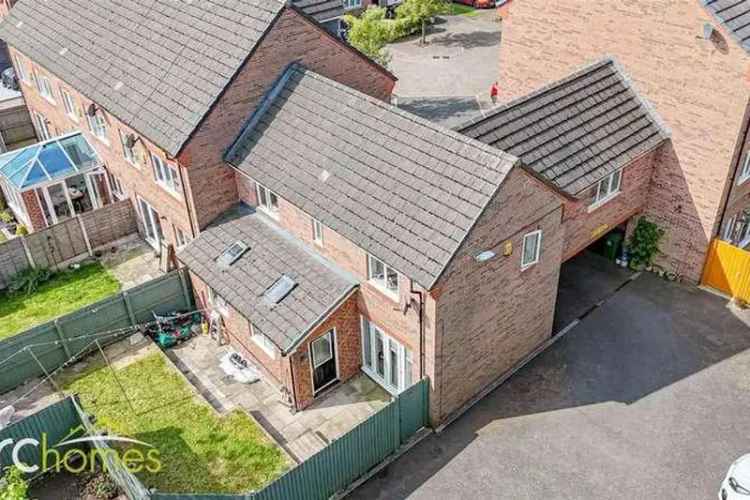 3 Bedroom Semi Detached House For Sale Westhoughton