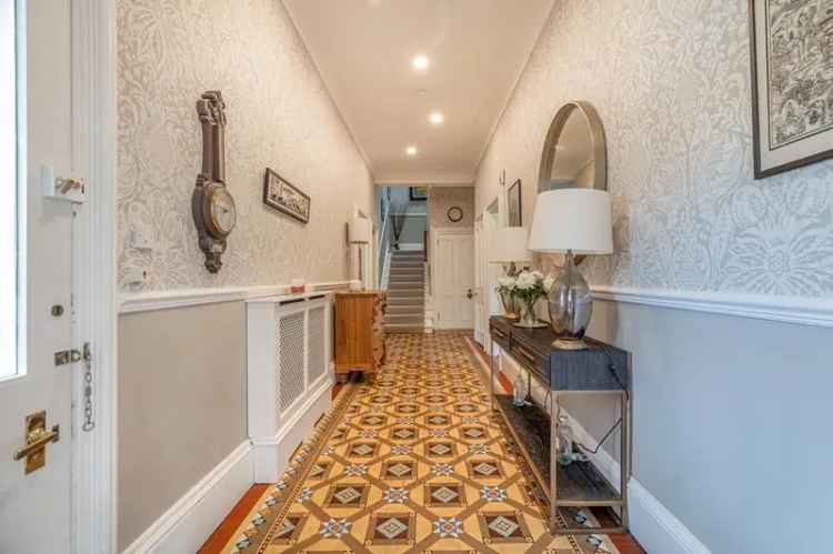 5 Bedroom Semi Detached House for Sale