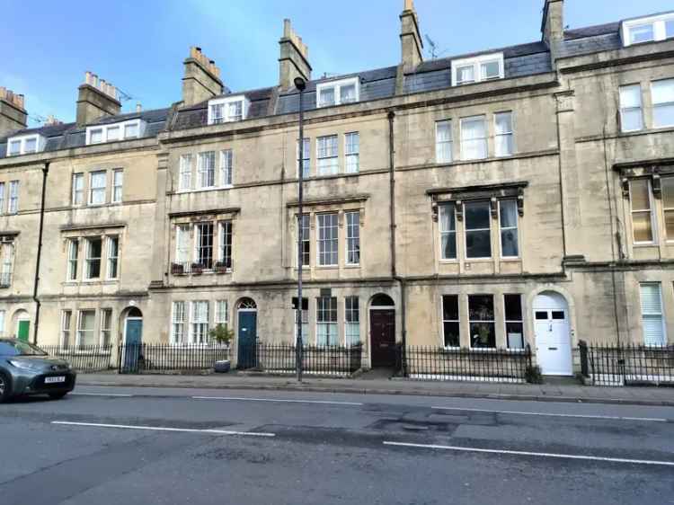 4 Bedroom Townhouse Bath Grade II Listed Period Features Walled Garden