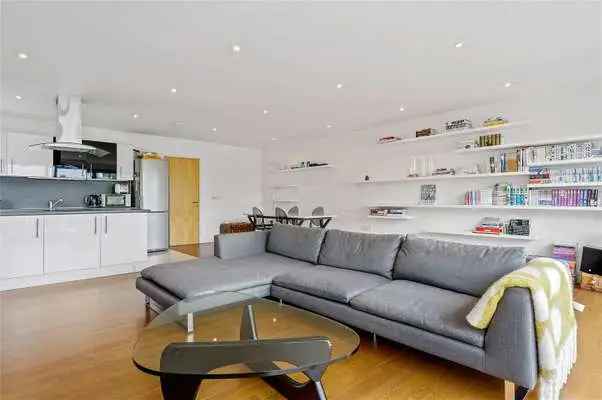 Peninsula Court, 2 Basire Street, London, N1 8BF | Property for sale | Savills