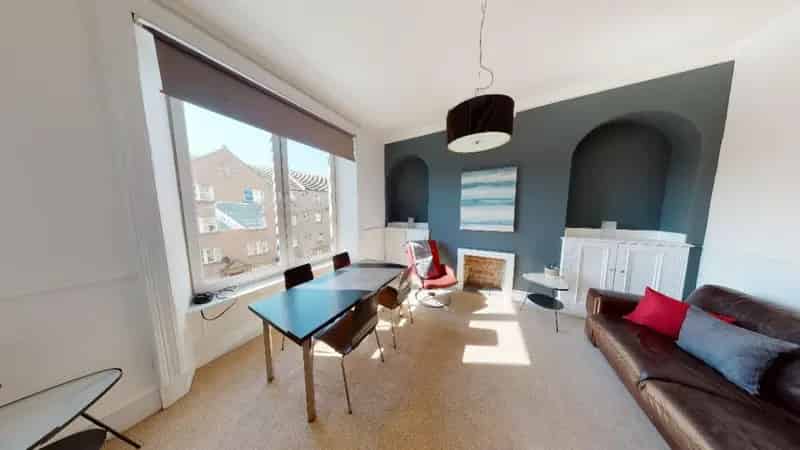2 Bedroom Flat to Rent King Street