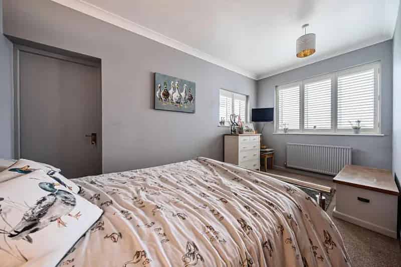 4 Bed Equestrian Property with Land for Sale