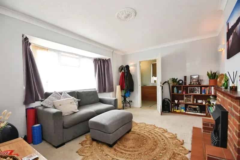 3 Bed House in Broomfield Essex