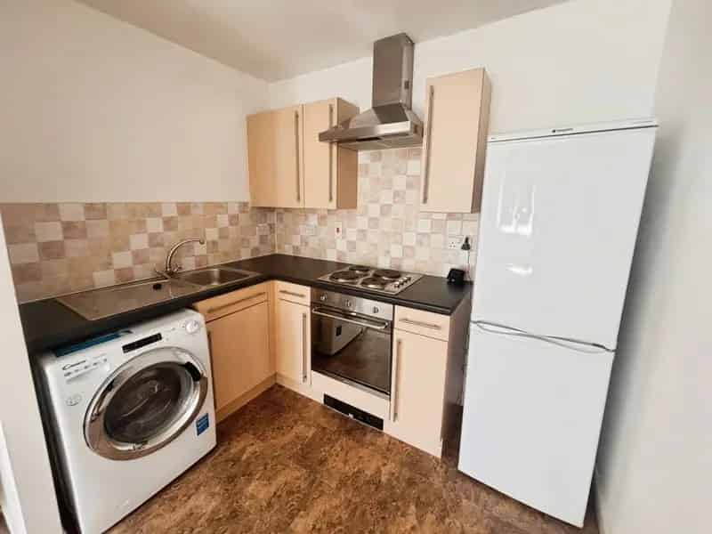1 bedroom apartment