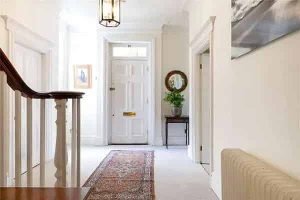 1882 Character Home Six Bedrooms Family House Tennis Court