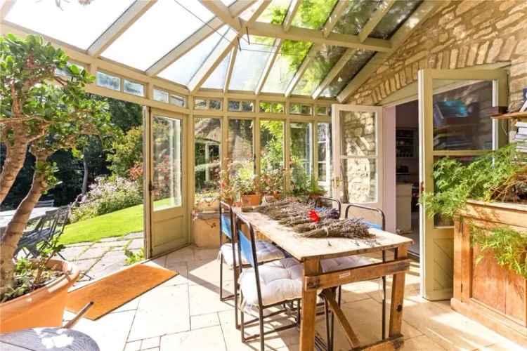 5 Bedroom Cotswold House to Rent Stunning Views