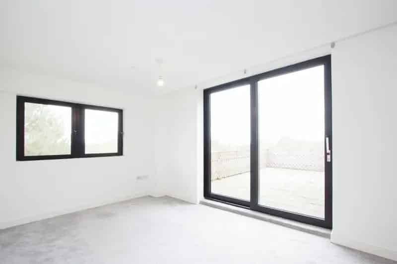 2 Bed Apartment Bristol Allocated Parking First Time Buyers