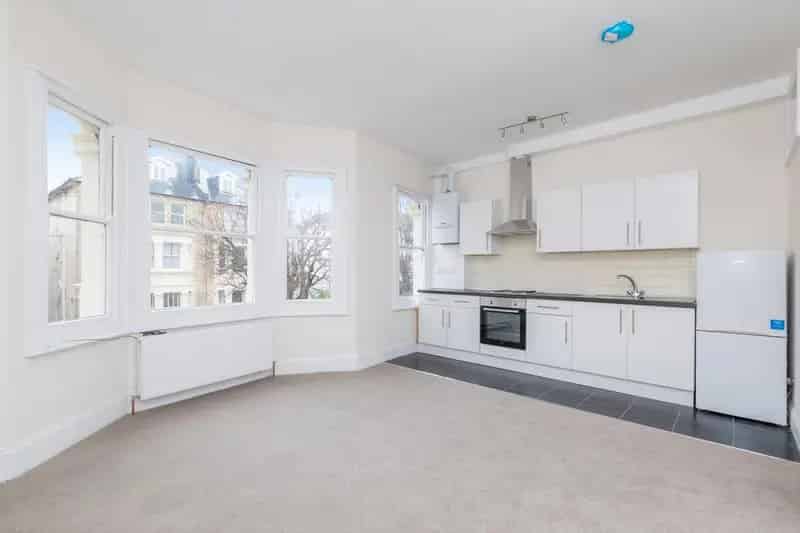 3 Bedroom Flat to Rent