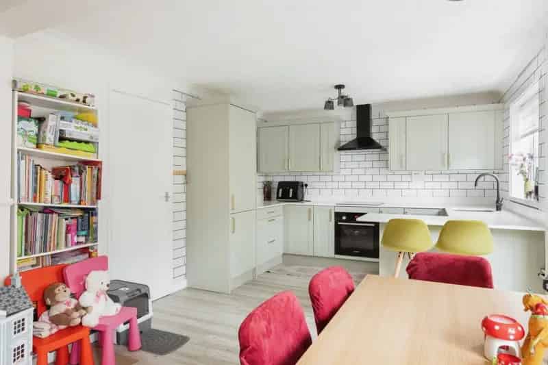 Four Bedroom Terrace House Near Norwich City Centre
