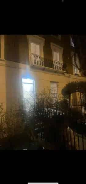 Flat For Rent , London, England