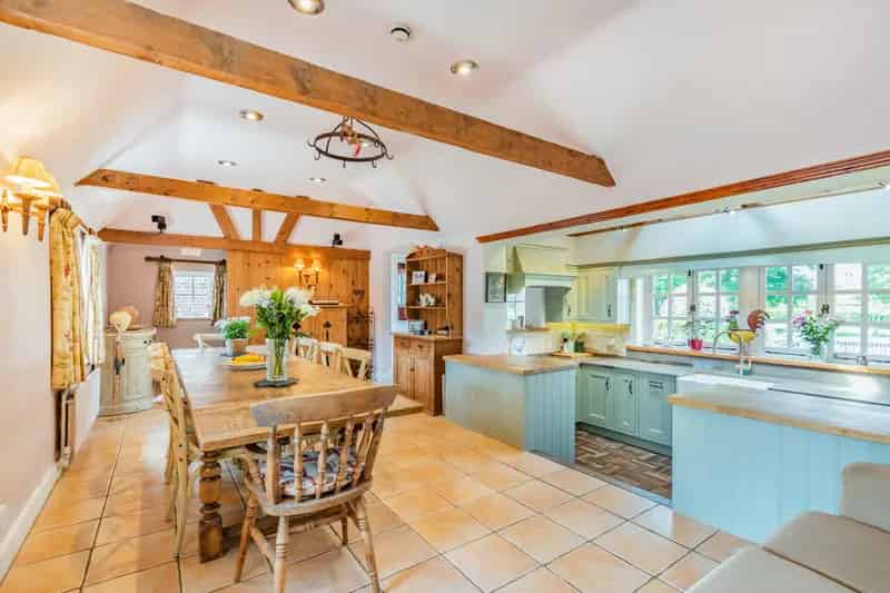 Grade II Listed Farmhouse with Equestrian Facilities - 5 Bedrooms