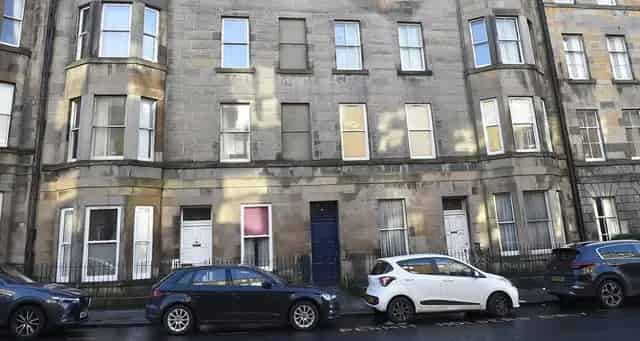 4 Bedroom Flat to Rent Near Edinburgh University