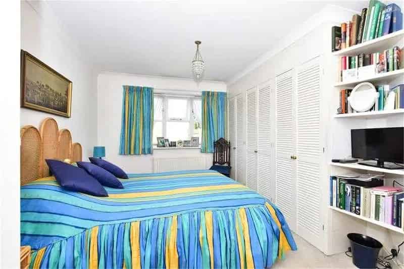 4 Bedroom House for Sale Farnham Royal