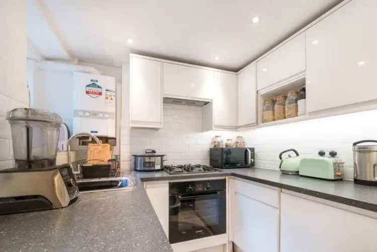 Fabulous Flat near Wimbledon Park Southfields Earlsfield