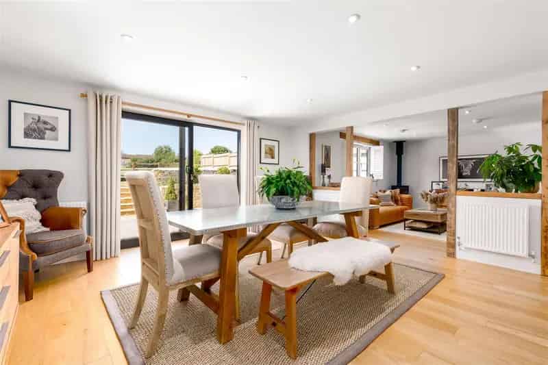 Four Bedroom Family Home Cotswolds