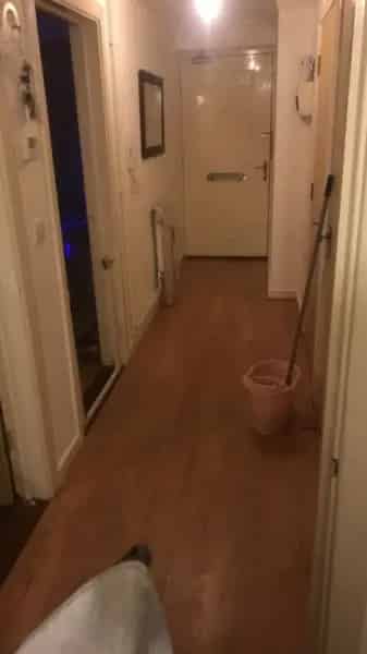 1 Bedroom Ground Floor Flat with Parking Near School and Park