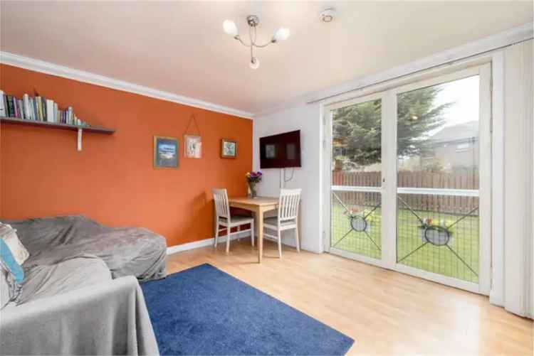 2 Bed Flat Ground Floor Liberton 1 Reception Room Allocated Parking