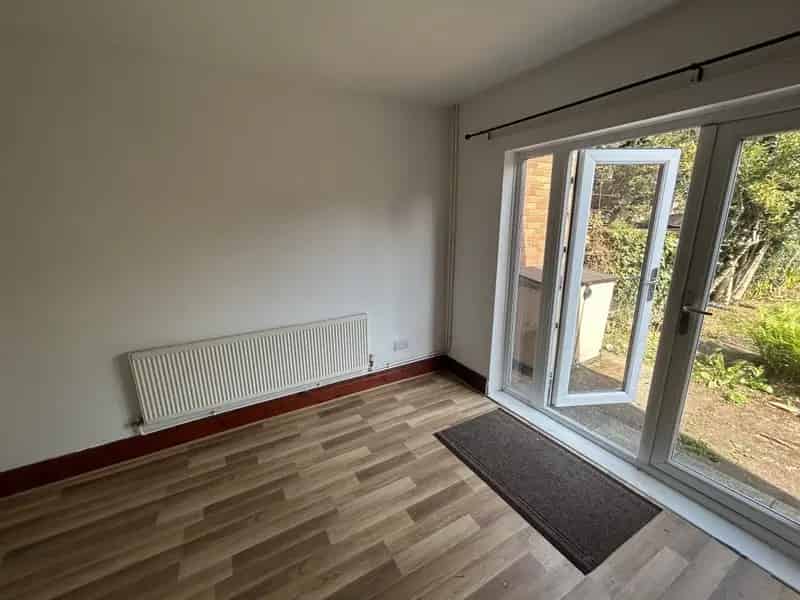 3 Bedroom House Near Wolverhampton and Birmingham