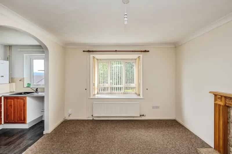 2 bedroom semi-detached bungalow