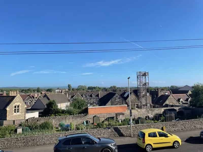 3 Bedroom Semi Detached House Clevedon Chain Free