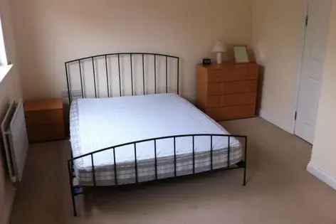 3 4 Bedroom Townhouse Southampton City Centre Solent University Students