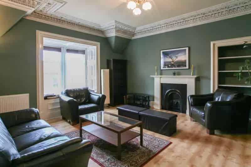 2 Bedroom Flat to Rent Near Edinburgh University