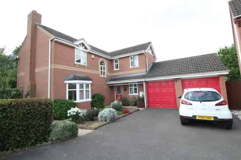 4 Bedroom Detached House for Sale Bedworth Warwickshire