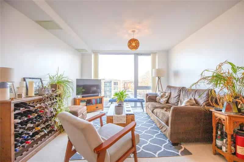 1 Bedroom Apartment for Sale