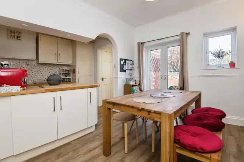 3 Bed Period Home Heavitree Open Plan Kitchen Garden No Chain