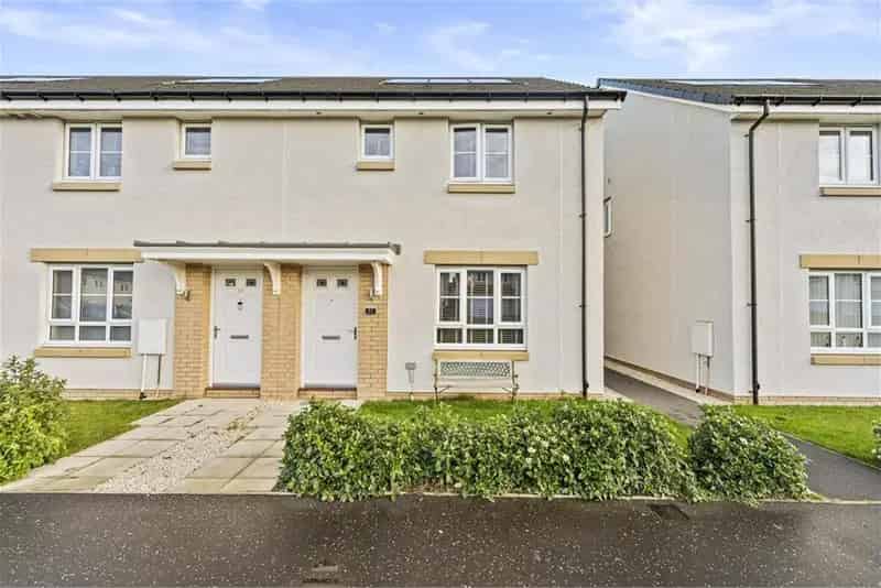 3 Bed End Terrace House Prestonpans Modern Family Home