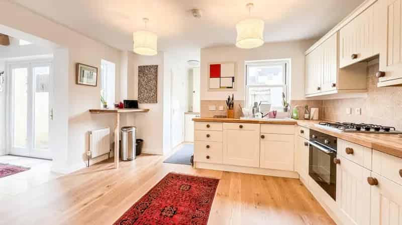 2 Bedroom House for Sale in Bedminster