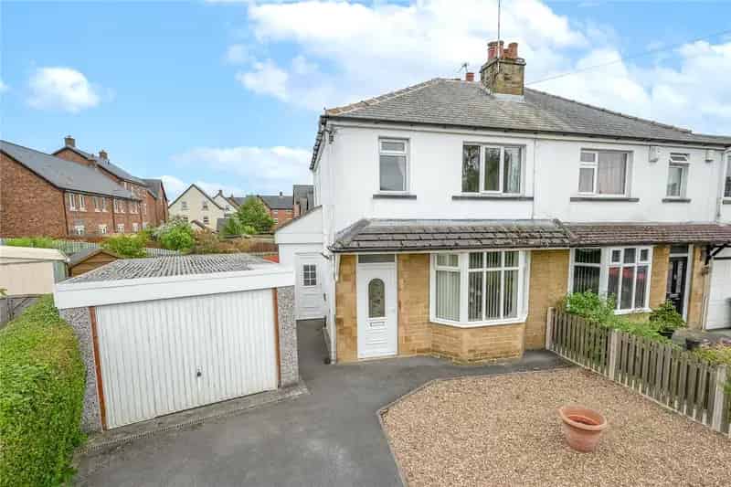 Three Bedroom House Requiring Modernisation Guiseley