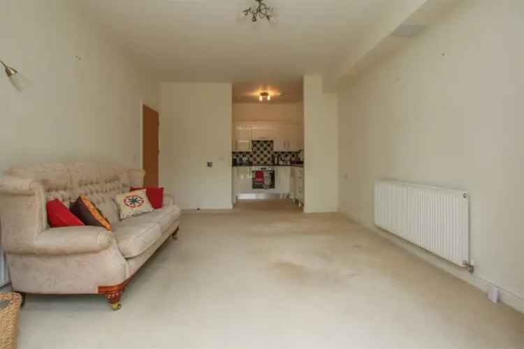 2 Bedroom Retirement Apartment Near High Street