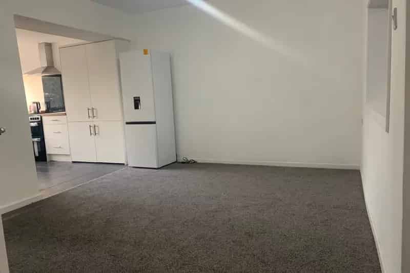3 Bedroom Family Home Newly Refurbished