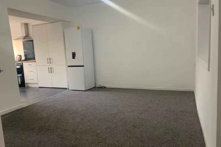 3 Bedroom Family Home Newly Refurbished