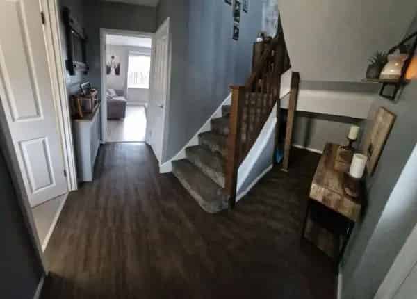 2 Bed House Redditch Worcestershire Private Parking Renovated Garden