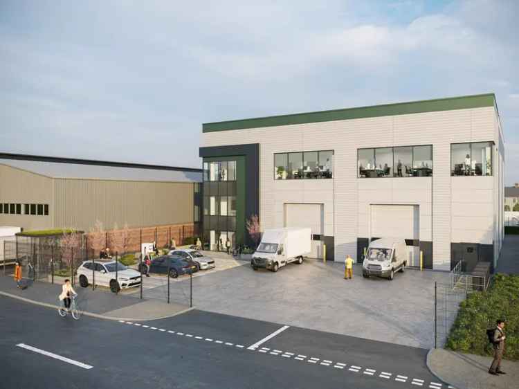 11932 sq ft Logistics Unit Tottenham - 10m Eaves, 5 Parking, EV Charging