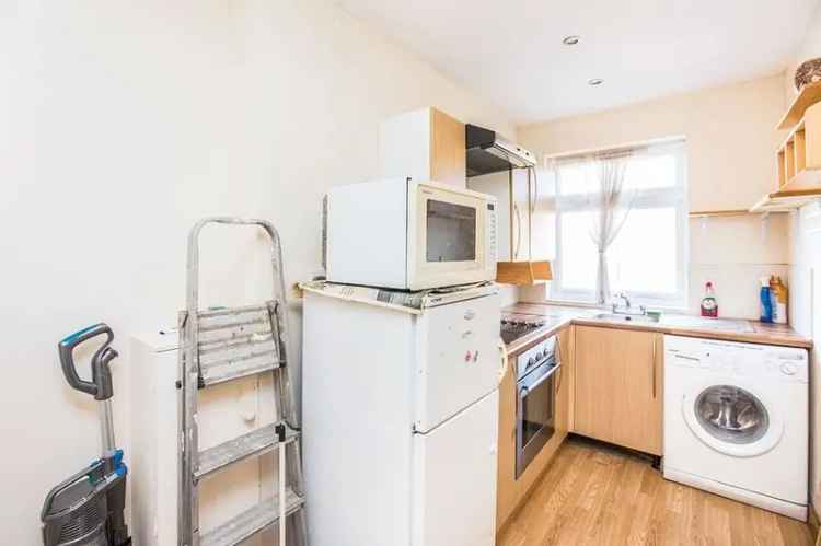 1 Bedroom Flat for Sale London E13 Cash Buyers