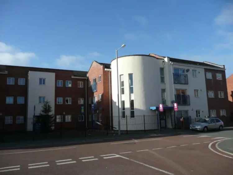 3 Bedroom Apartment Hulme Available September 2025