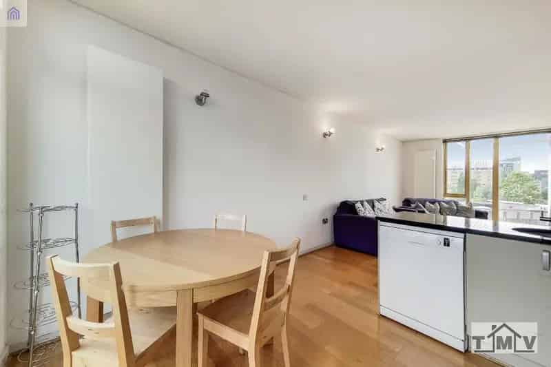 2 Bedroom Apartment Greenwich Millennium Village